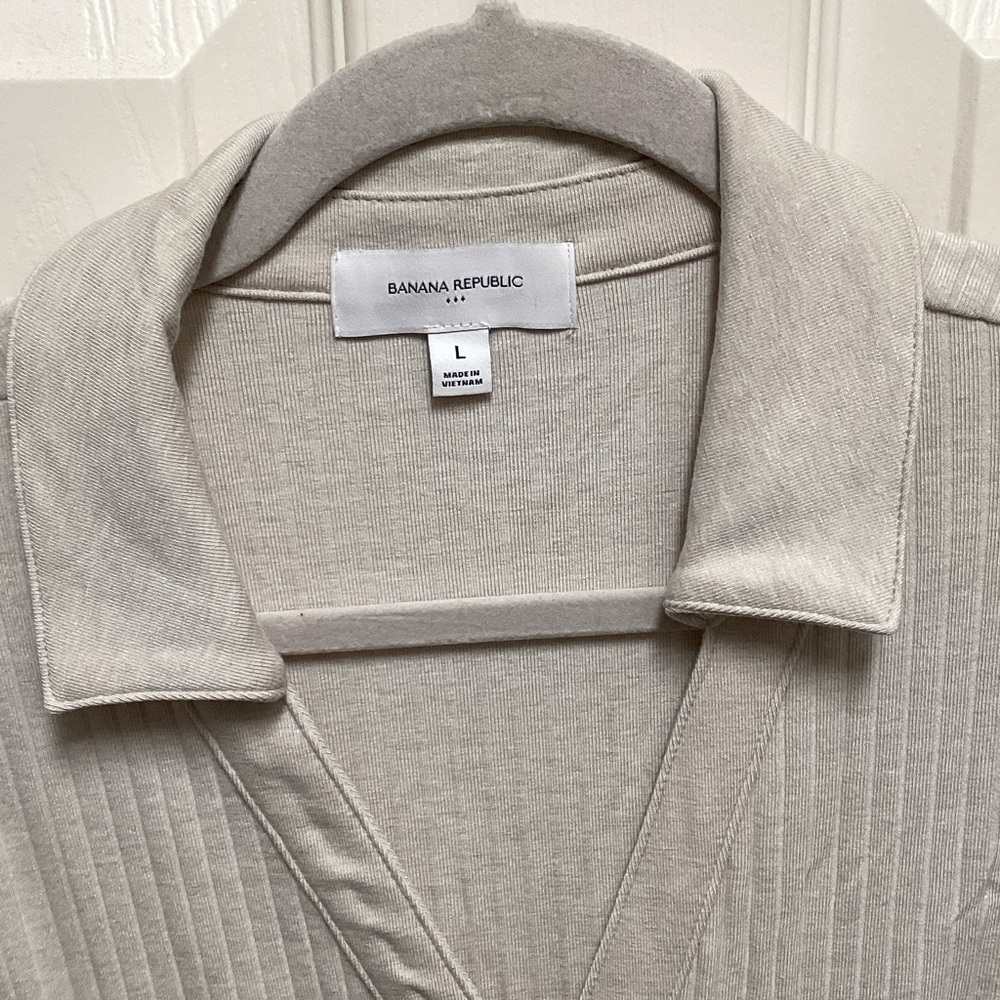 Banana Republic knit top. Button down. Light tan color.